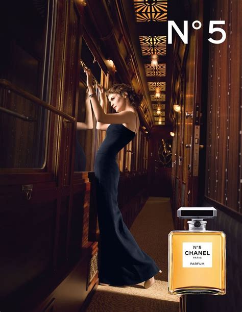 chanel premiere profumo publicita